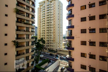 Vista Varanda de apartamento para alugar com 1 quarto, 44m² em Indianópolis, São Paulo