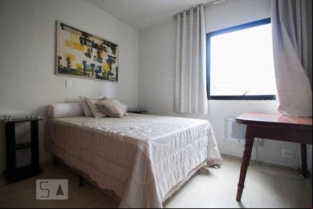 Quarto  de apartamento para alugar com 1 quarto, 45m² em Pinheiros, São Paulo
