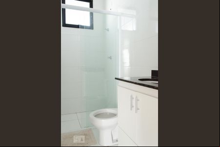 Banheiro social de apartamento para alugar com 2 quartos, 65m² em Parque Beatriz, Campinas