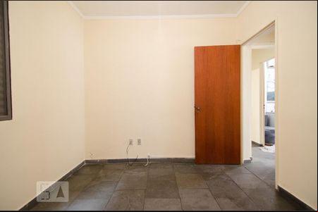 Quarto 2 de apartamento para alugar com 3 quartos, 75m² em Vila Marieta, Campinas