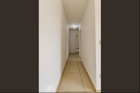 Corredor de apartamento para alugar com 2 quartos, 63m² em Parque Brasília, Campinas
