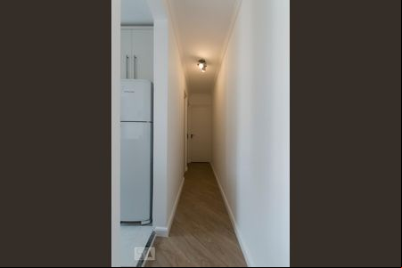 Corredor de apartamento à venda com 2 quartos, 50m² em Jardim das Vertentes, São Paulo