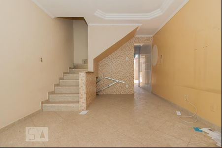 Sala de casa de condomínio para alugar com 2 quartos, 70m² em Jardim Flor do Campo, Guarulhos