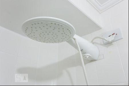 Banheiro de apartamento para alugar com 2 quartos, 70m² em Vila Olímpia, São Paulo