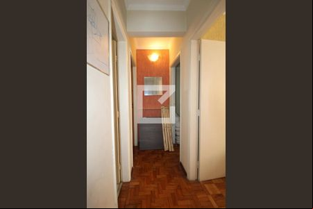 Corredor de apartamento para alugar com 2 quartos, 66m² em Cambuí, Campinas
