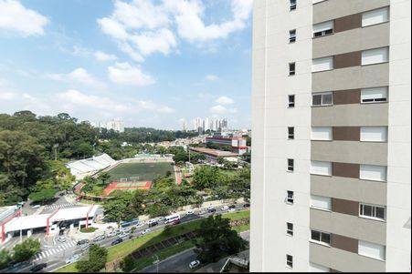 Vista de apartamento para alugar com 1 quarto, 41m² em Umuarama, Osasco