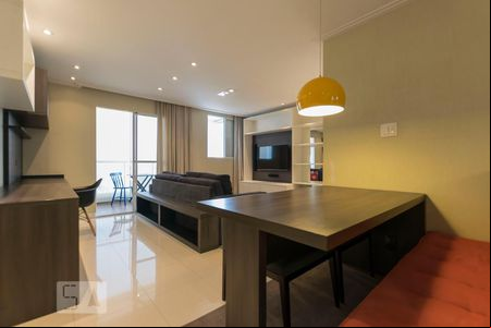 Sala de apartamento para alugar com 2 quartos, 72m² em Aclimação, São Paulo