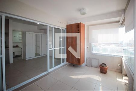 Varanda de kitnet/studio à venda com 1 quarto, 42m² em Vila Dom Pedro I, São Paulo