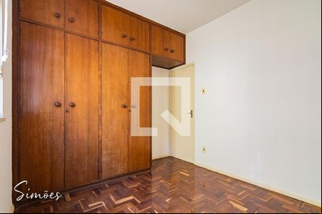 Apartamento à venda com 3 quartos, 75m² em Vila Paris, Belo Horizonte