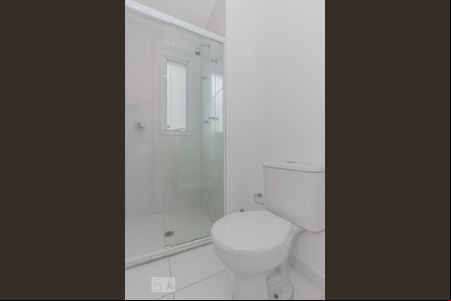 Suíte de apartamento para alugar com 2 quartos, 62m² em Empresarial 18 do Forte, Barueri
