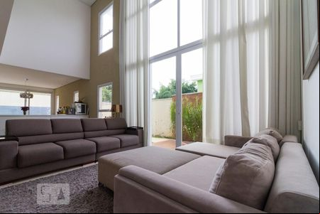 Sala de casa de condomínio para alugar com 4 quartos, 330m² em Adalgisa, Osasco