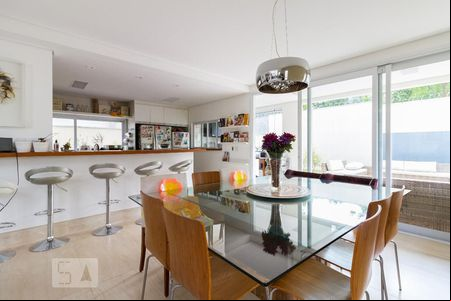 Sala de Jantar de casa de condomínio para alugar com 4 quartos, 330m² em Adalgisa, Osasco