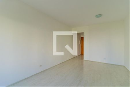 Sala de apartamento para alugar com 3 quartos, 85m² em Vila Suzana, São Paulo