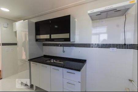 Cozinha de apartamento para alugar com 3 quartos, 59m² em Macedo, Guarulhos