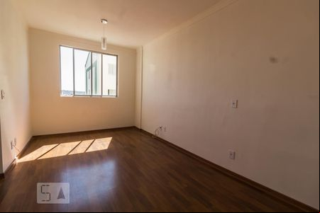 Sala de apartamento para alugar com 3 quartos, 59m² em Macedo, Guarulhos