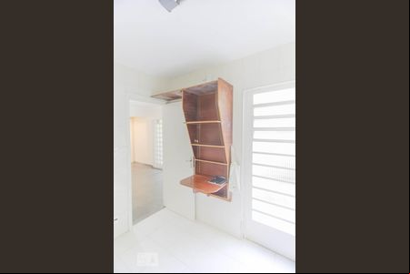 Cozinha de casa para alugar com 4 quartos, 154m² em Moema, São Paulo