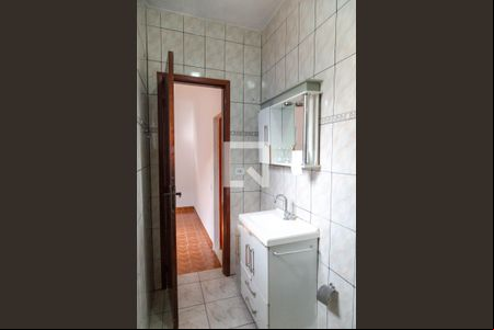 Casa 1 - Banheiro de casa para alugar com 5 quartos, 300m² em Vila Maricy, Guarulhos