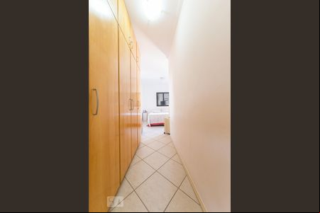 Suíte de apartamento para alugar com 3 quartos, 122m² em Centro, Campinas