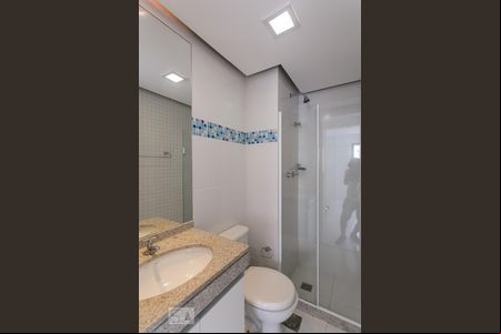 Banheiro de apartamento para alugar com 2 quartos, 62m² em Recreio dos Bandeirantes, Rio de Janeiro