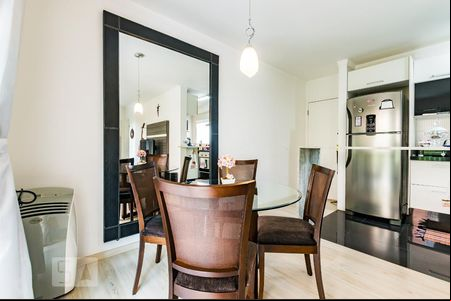 Sala de apartamento para alugar com 2 quartos, 59m² em Loteamento Center Santa Genebra, Campinas