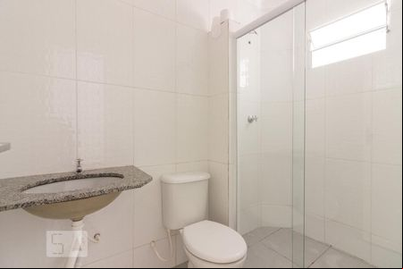 Banheiro de apartamento para alugar com 1 quarto, 40m² em Vila Nova Mazzei, São Paulo
