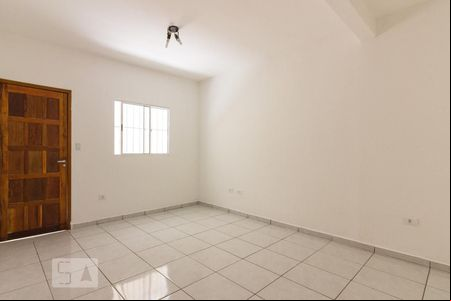 Sala de apartamento para alugar com 1 quarto, 40m² em Vila Nova Mazzei, São Paulo