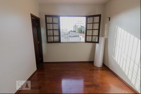 Quarto 01 com Suite de casa para alugar com 3 quartos, 180m² em Campestre, Santo André