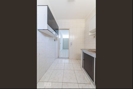 Cozinha de apartamento à venda com 1 quarto, 50m² em Centro, Campinas