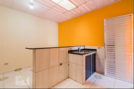 Cozinha de casa à venda com 1 quarto, 65m² em Jardim Santa Inês, Guarulhos