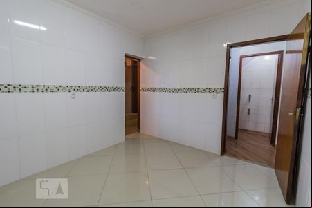 Cozinha de casa para alugar com 3 quartos, 300m² em Jardim Rosa de Franca, Guarulhos