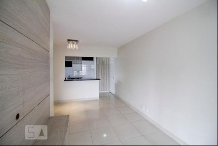 Sala de apartamento para alugar com 3 quartos, 96m² em Vila Romana, São Paulo