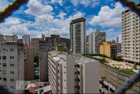 sala / dormitório 4 de kitnet/studio para alugar com 1 quarto, 30m² em Centro, São Paulo