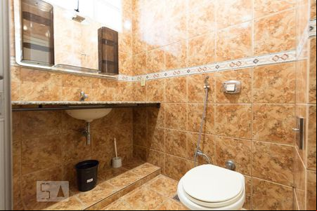 Banheiro de apartamento à venda com 3 quartos, 110m² em Centro, Belo Horizonte