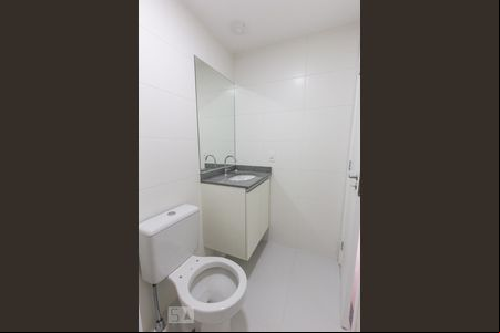 Banheiro 1 de apartamento para alugar com 2 quartos, 58m² em Água Branca, São Paulo