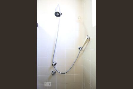 Chuveiro e torneiras de apartamento para alugar com 1 quarto, 52m² em Vila Isabel, Rio de Janeiro