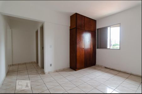 Sala/Quarto  de kitnet/studio à venda com 1 quarto, 26m² em Vila Itapura, Campinas