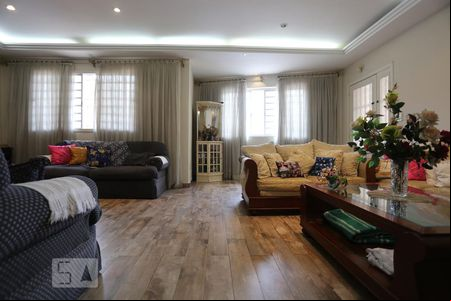 Sala de casa para alugar com 4 quartos, 380m² em Centro, Osasco