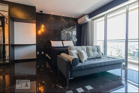 Sala/Quarto de kitnet/studio à venda com 1 quarto, 45m² em Vila Cruzeiro, São Paulo