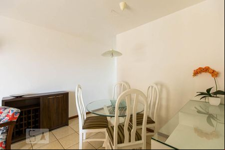 Sala de apartamento para alugar com 2 quartos, 63m² em Teresópolis, Porto Alegre