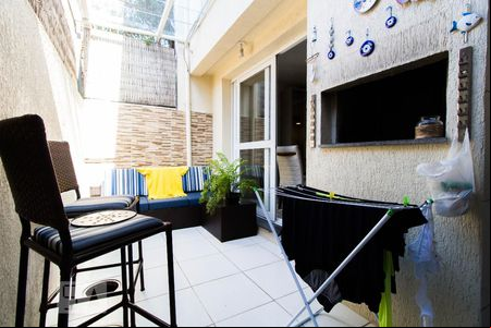 Área Externa de casa à venda com 3 quartos, 135m² em Tristeza, Porto Alegre