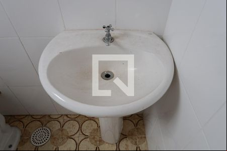 Lavabo de apartamento para alugar com 3 quartos, 183m² em Água Fria, São Paulo