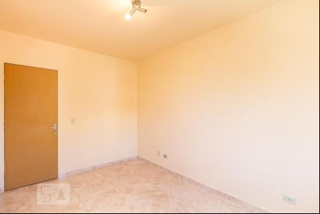 Quarto de apartamento para alugar com 1 quarto, 70m² em Atuba, Curitiba