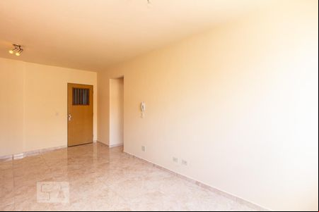 Sala de apartamento para alugar com 1 quarto, 70m² em Atuba, Curitiba