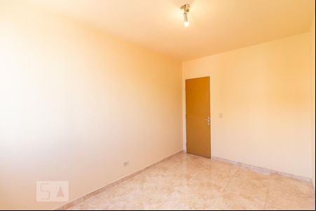 Quarto de apartamento para alugar com 1 quarto, 70m² em Atuba, Curitiba