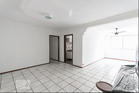 Sala  de apartamento para alugar com 3 quartos, 90m² em Jardim Patente, São Paulo