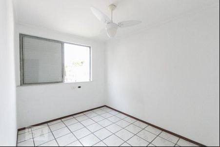 Quarto 2  de apartamento para alugar com 3 quartos, 90m² em Jardim Patente, São Paulo
