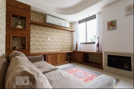 Sala de apartamento para alugar com 1 quarto, 79m² em Bom Jesus, Porto Alegre