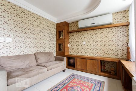 Sala de apartamento para alugar com 1 quarto, 79m² em Bom Jesus, Porto Alegre