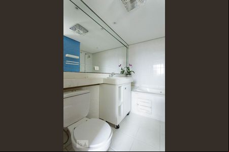 Suíte de apartamento para alugar com 1 quarto, 79m² em Bom Jesus, Porto Alegre
