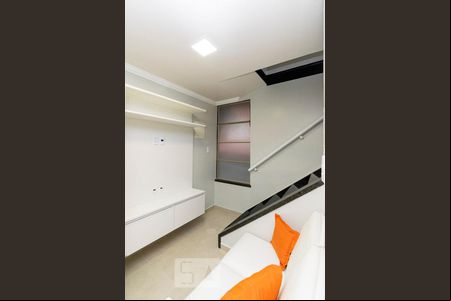 Sala de casa para alugar com 1 quarto, 55m² em Gragoatá, Niterói